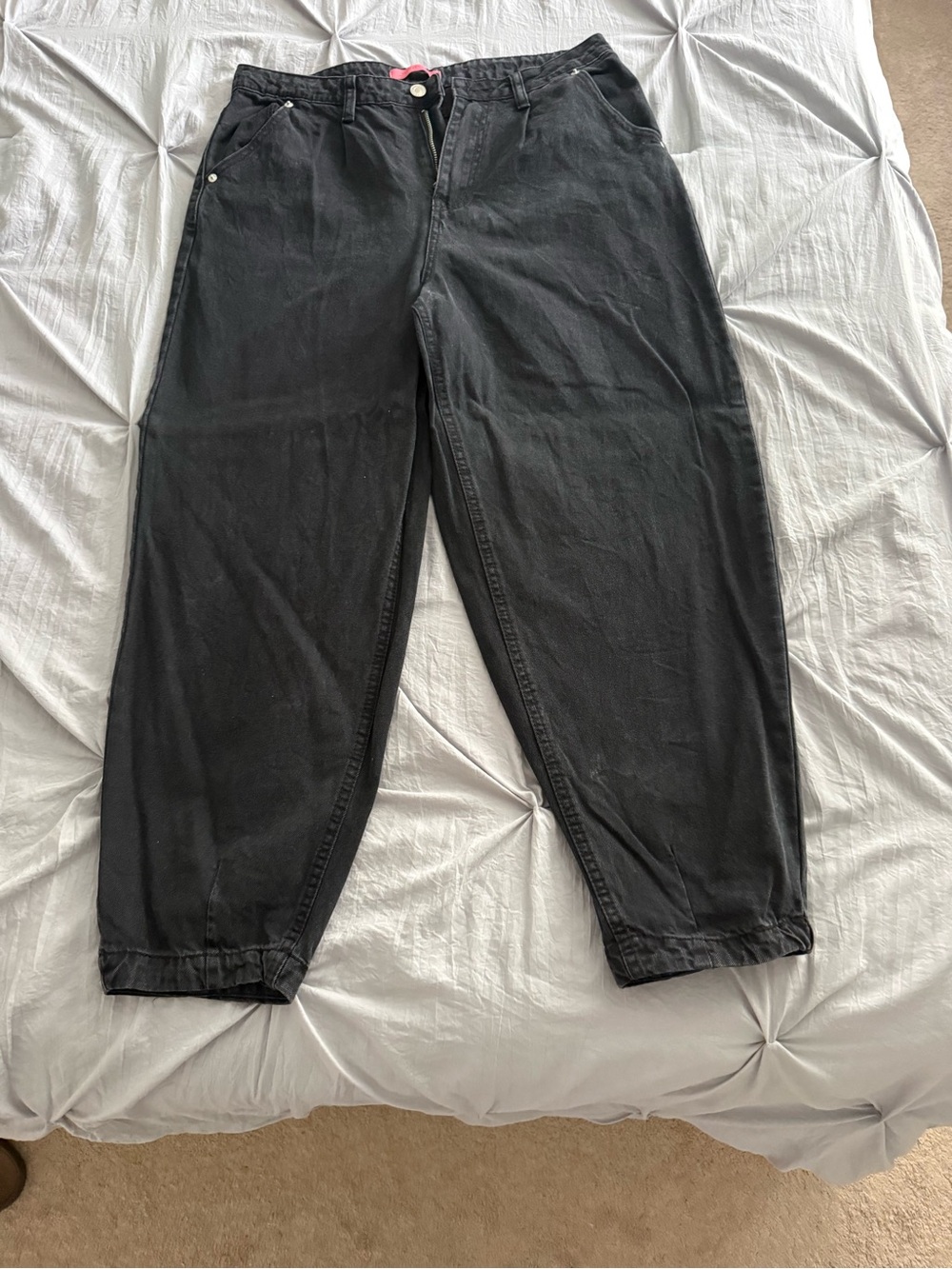 Signature Black Jeans